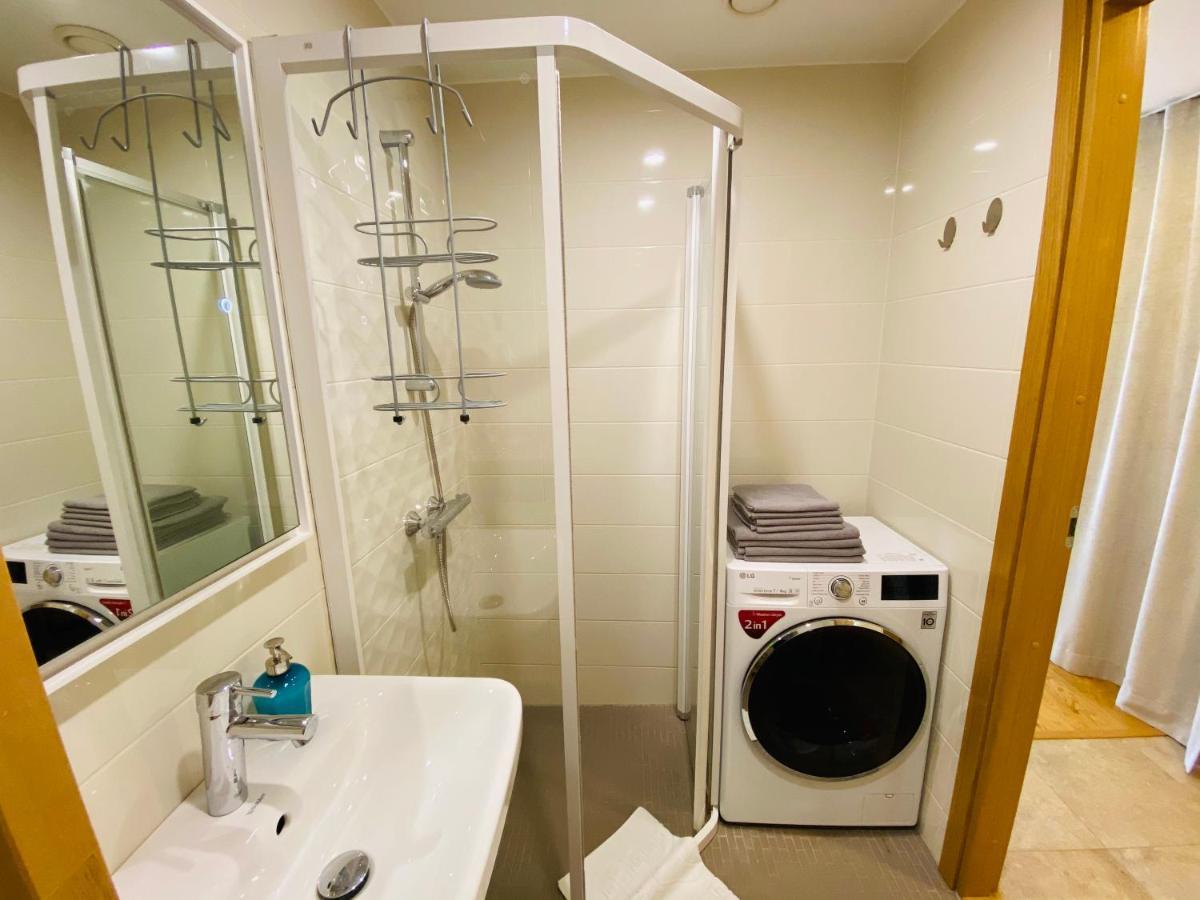 Cozy Home Apartment - Tallinn City Center Екстер'єр фото